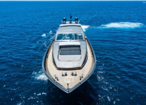 luxury-yacht-leopard-27-aya-for-charter-bow