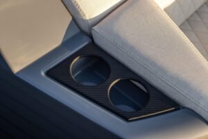 WhatsApp Image 2025-04-23 at 10.24.40 (4)