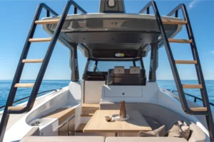 bluegame-yacht-bg42-relax-area-stern-2