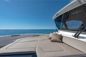 bluegame-yacht-bg42-sunbath-cushion